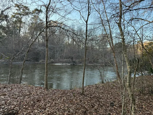 River Loop Dr, Crestview, FL 32536