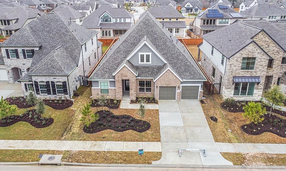 1st image of 27124 Regal Scott Dr