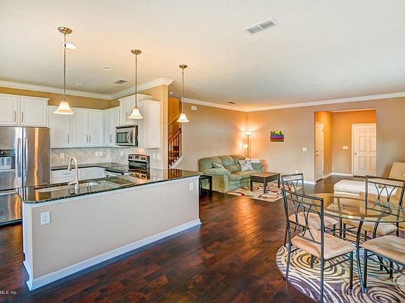 5th image of 7042 Beauhaven Ct