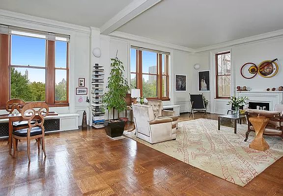 3rd image of 88 Central Park W APT 7N