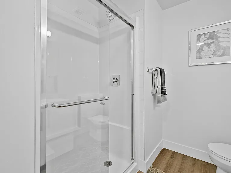 5100 50th Ave — Photo 34