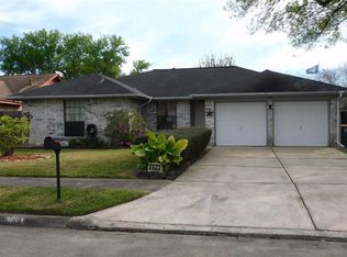 3623 Sweetbriar Dr, Pasadena, TX 77505