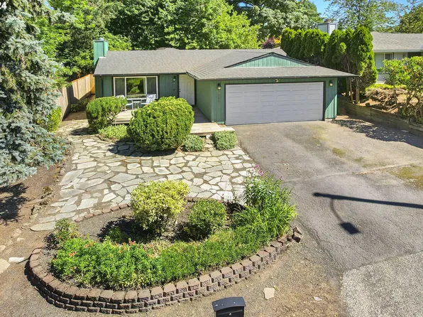 5029 SW Coronado St, Portland, OR 97219