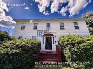 39 Mascoma St APT 5, Lebanon, NH 03766