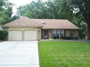 8213 Noland Rd, Lenexa, KS 66215