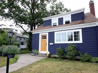 934 Bullocks Point Ave, Riverside, RI 02915