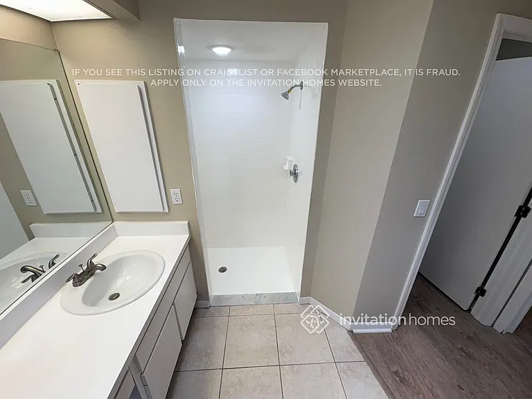 385 Atwater St — Photo 10