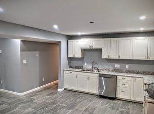 8572 Midwood Ave, Saint Louis, MO