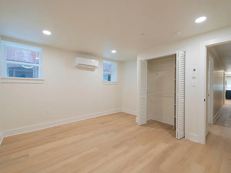 232 S 46th St #B — Photo 12