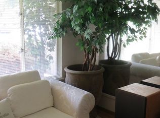 199 Pasa Robles Ave, Los Altos, CA 94022