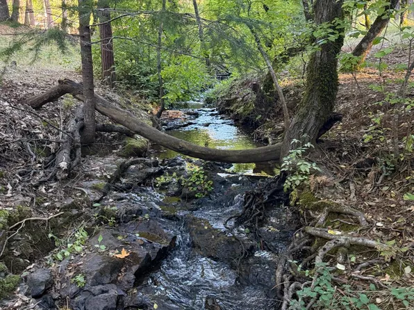 Karrys Pl, Grass Valley, CA 95945