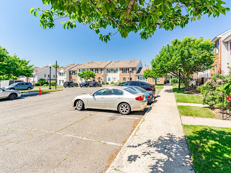 88 Irvine Turner Blvd — Photo 14