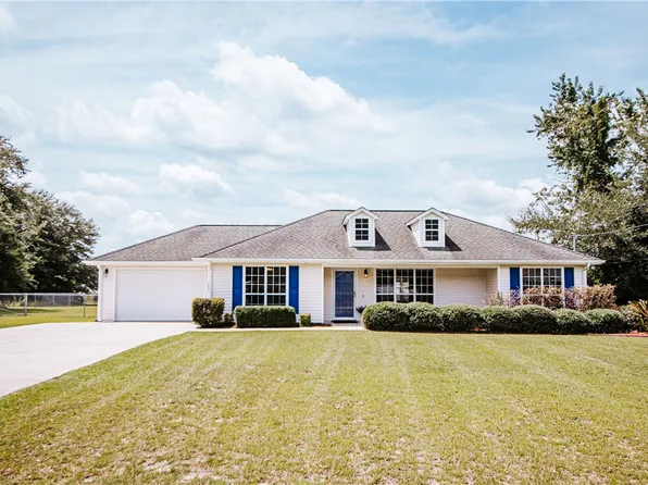 4060 Meadow Cir, Blackshear, GA 31516