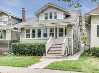 1029 Clinton Ave, Oak Park, IL 60304
