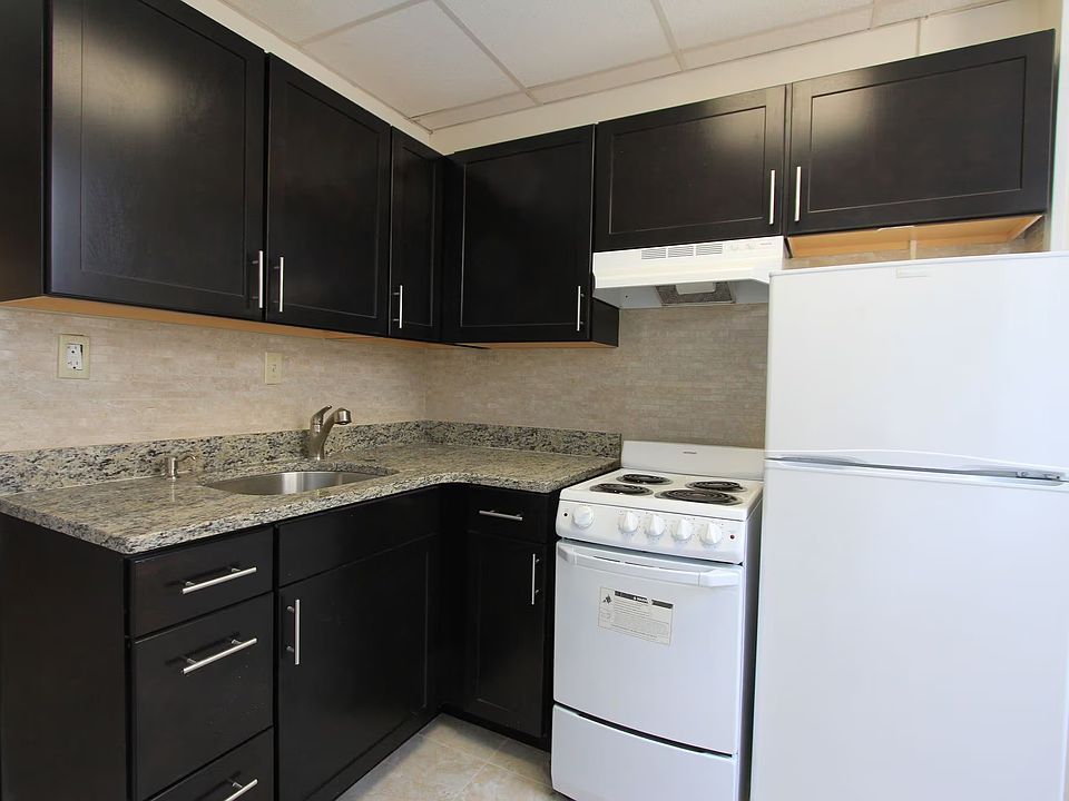 1st image of 18 Boylston St #712