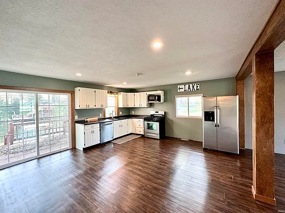 5th image of 3491 Elm Dr