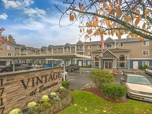 Vintage at Bremerton