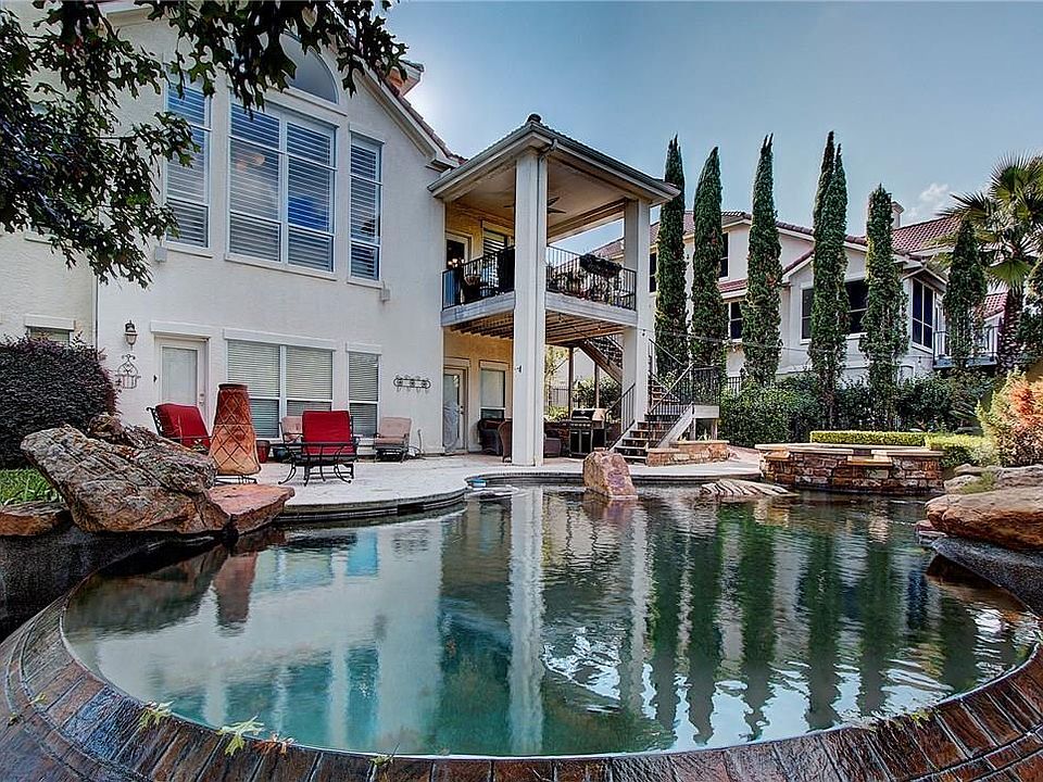 1st image of 416 Luna Vista Dr #B