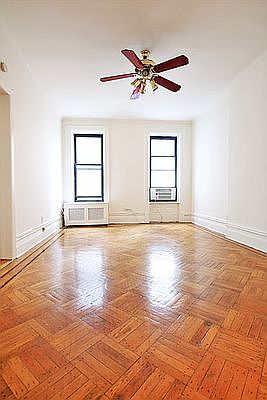 3rd image of 25 W 76th St #10