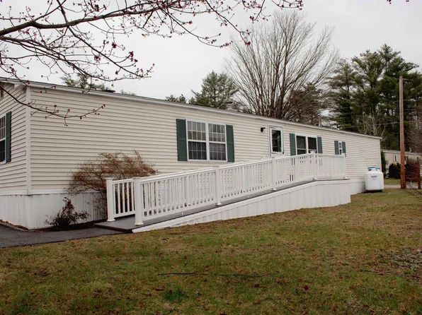 3 Brook Circle, Loudon, NH 03307