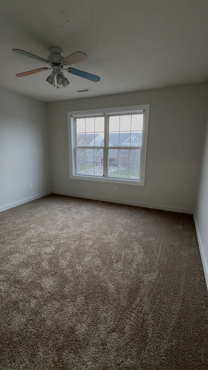 Building Photo - 7827 Valley Trace Ln