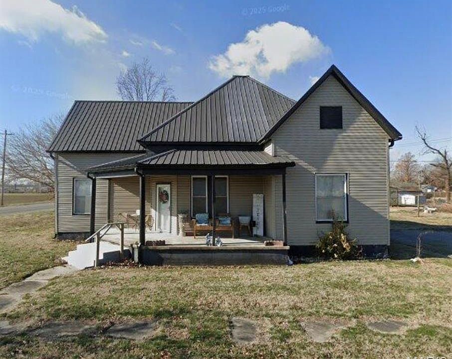 1st image of 402 W Murray Ln