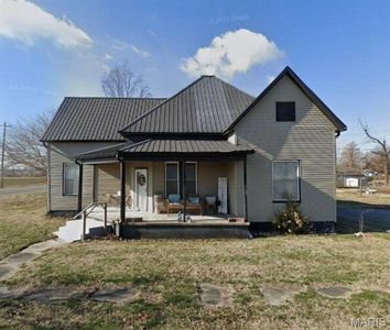 402 W Murray Ln, Sikeston, MO, 63801