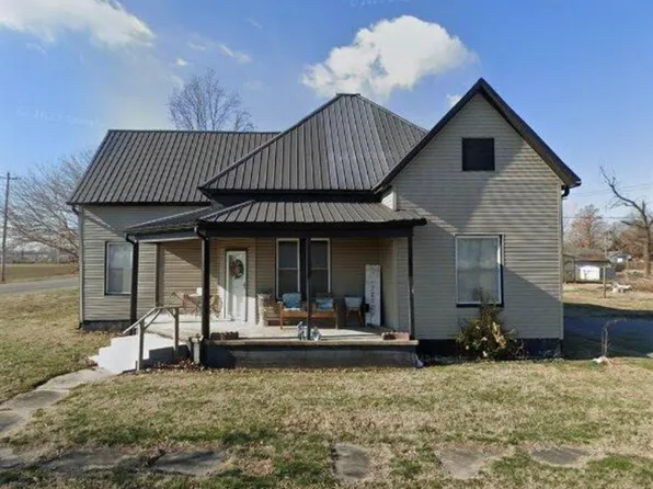 402 W Murray Ln, Sikeston, MO 63801