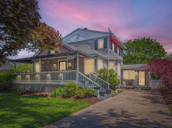 9205 S Central Park Ave, Evergreen Park, IL 60805