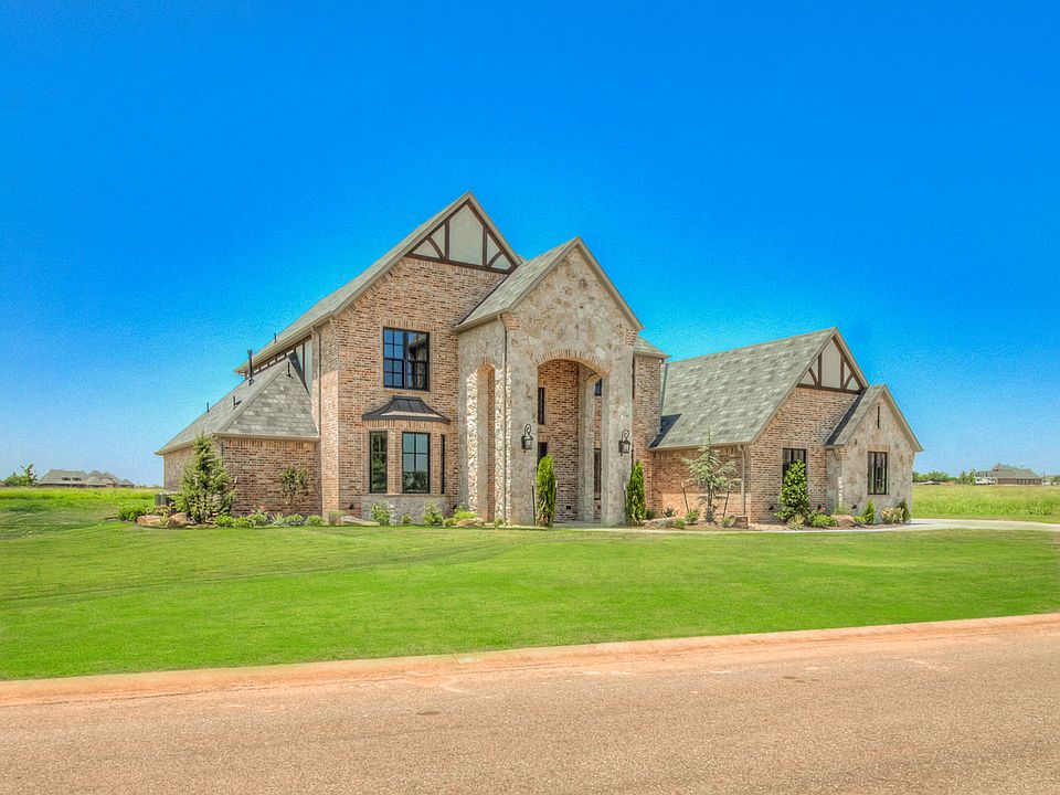 1st image of 21907 Toscana Ct