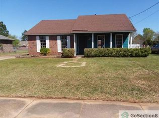 835 W Canyon Ct, Montgomery, AL 36110