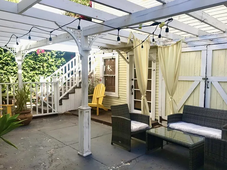 918 Palm Ave #A — Photo 1