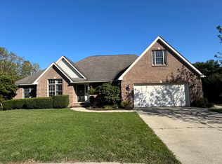 6093 Boulder Ct, Columbus, IN