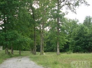 38 Gradys Rd, McMinnville, TN 37110