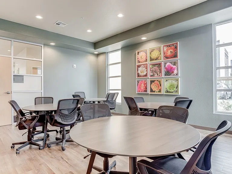 The Flats at Ridgeview — Photo 14