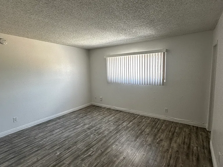 6901 Lennox Ave #3 — Photo 9
