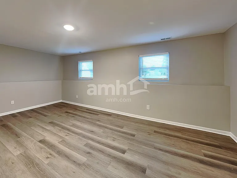 5925 Bluegrass Trl — Photo 25