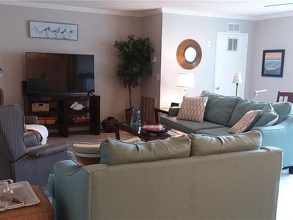 4th image of 5750 80th St N Unit C306