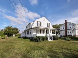 31 Maplewood Ave, Westerly, RI 02891