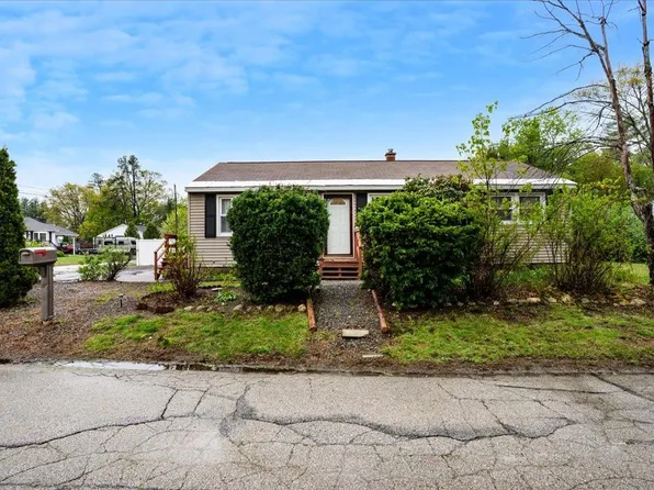 6 Davies Street, Bedford, NH 03110