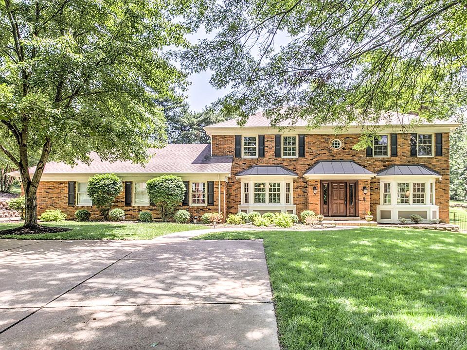 1st image of 898 Amersham Dr