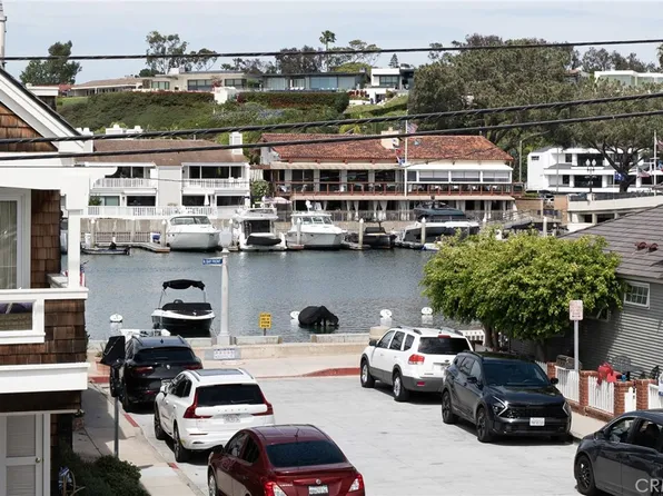 327 Onyx Ave, Newport Beach, CA 92662