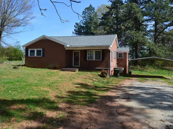 302 Moore Dr, Lexington, NC 27292