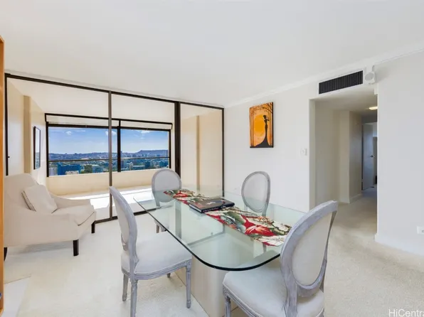 1717 Mott Smith Dr APT 2913, Honolulu, HI 96822