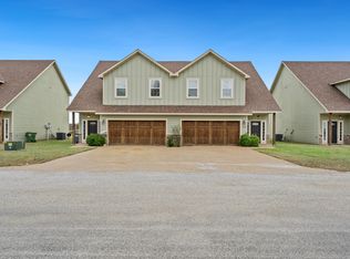 100-106 Eagle Meadow Dr, Weatherford, TX 76087