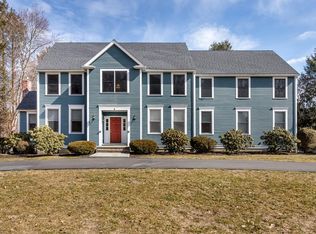3 Steeplechase Ln, Canton, MA 02021
