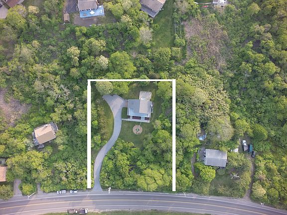 2nd image of 21 W Lake Dr