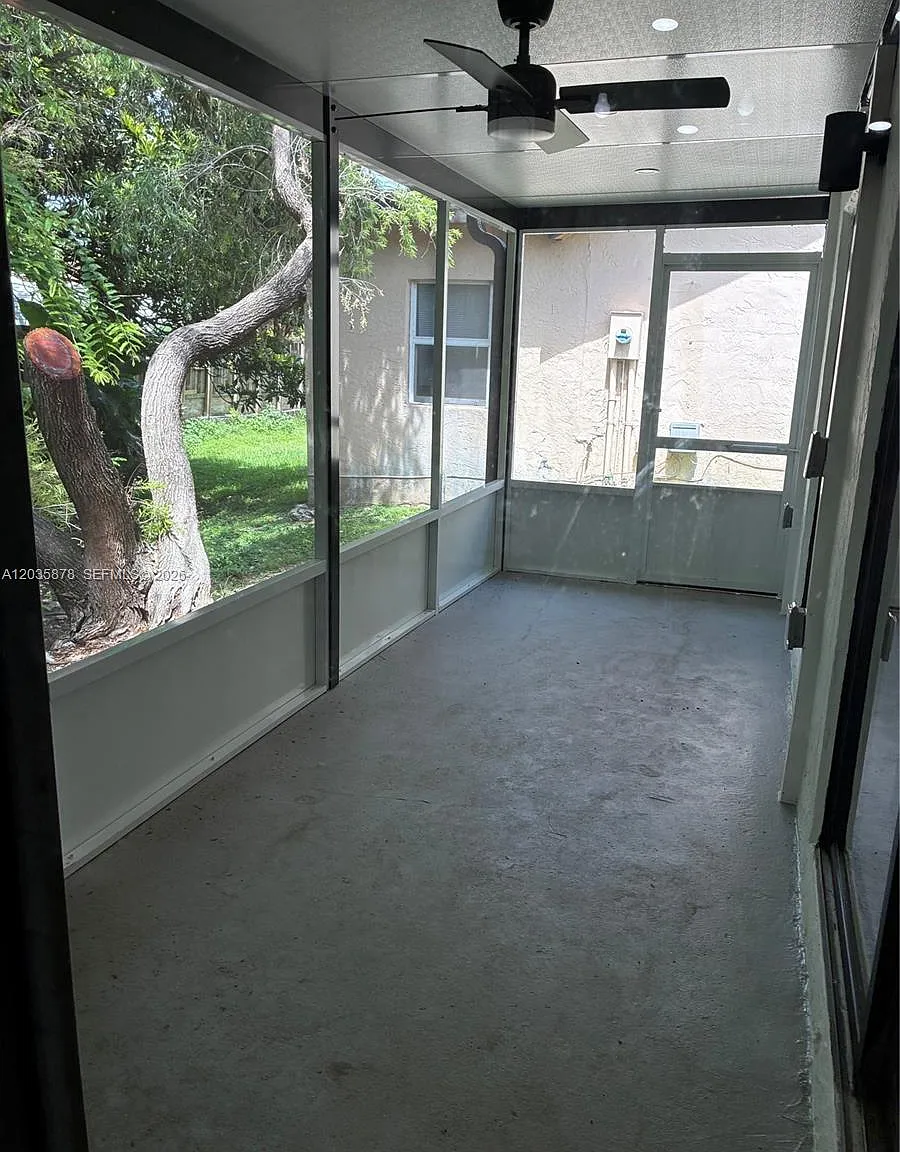 3 bed, 1191 sqft, $2,900 — Photo 4