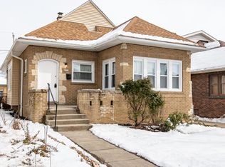 2252 N 60th St, Milwaukee, WI 53208