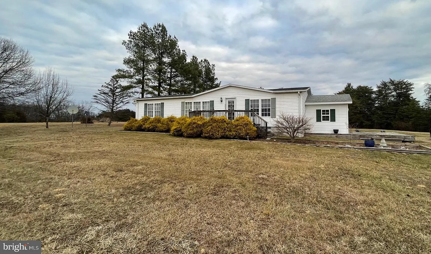 245 Pleasant Dale Dr photo 1